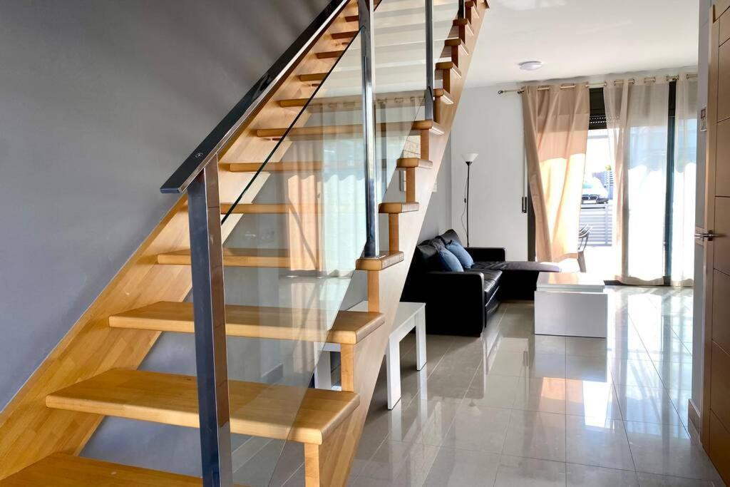 Chalet Moderno Con Piscina En Mont - Roige Bahia Экстерьер фото